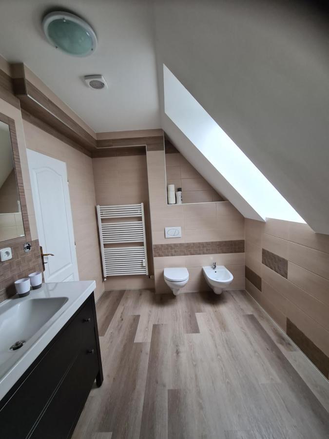 Luxusni Mezonetovy Apartman Bellevue - Novy Benecko Eksteriør bilde